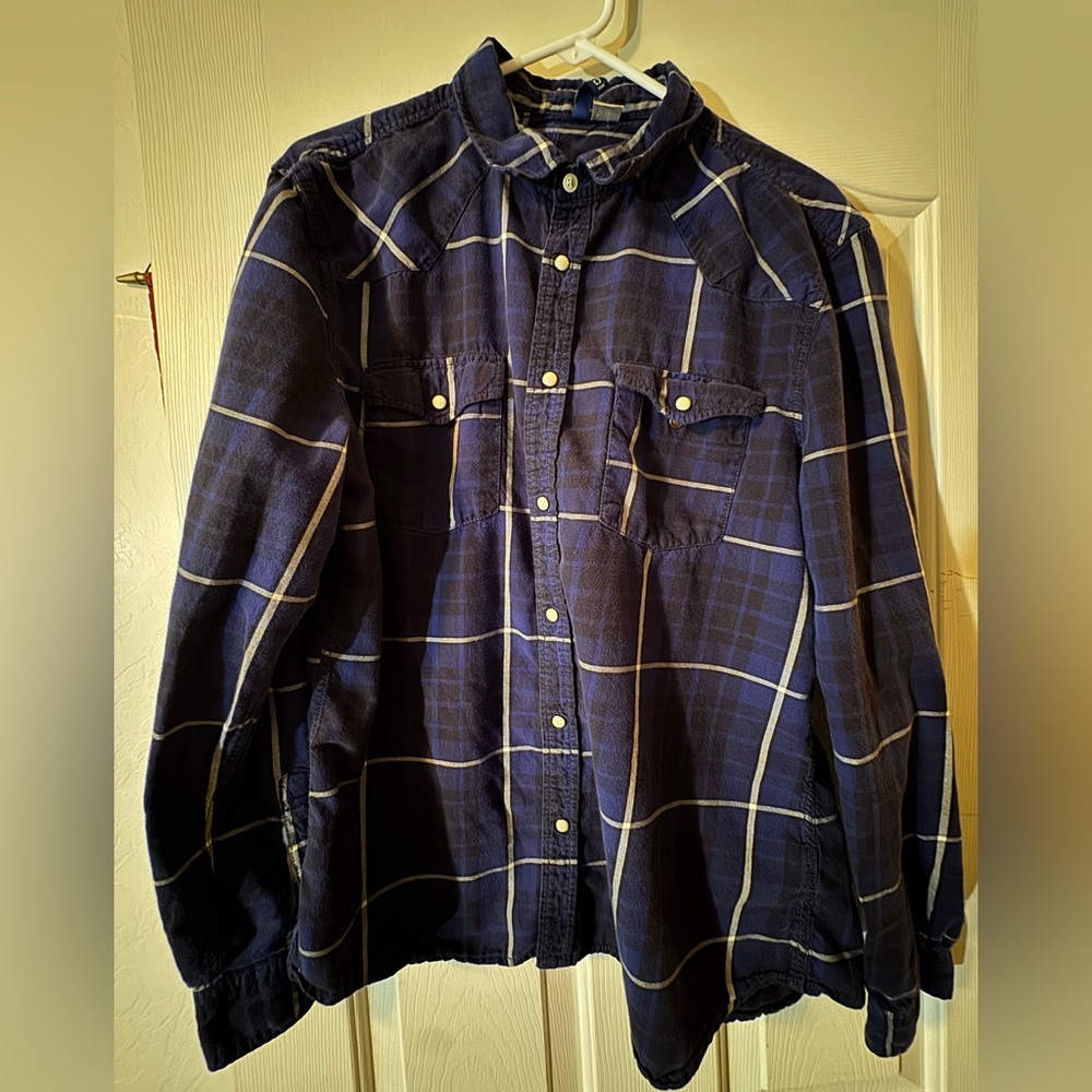 H&M Navy and White Checkered Casual Shirt